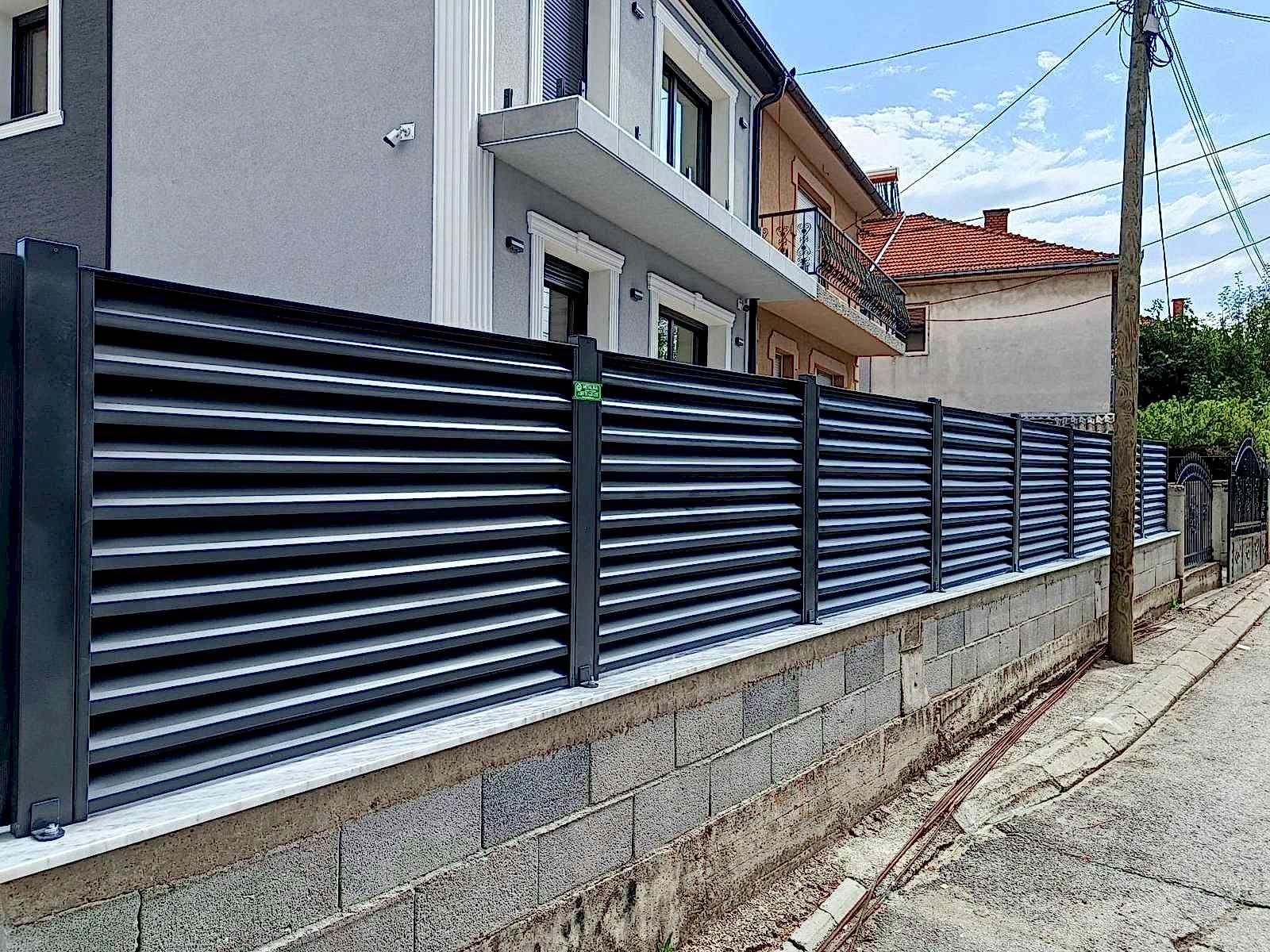 upload/galeri/duvar_uzeri_panjur_cit.jpg
